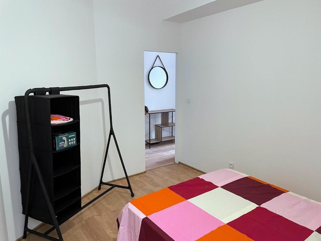 Le Colore- T2 Confortable Avec Vue Sur เนรัค ภายนอก รูปภาพ